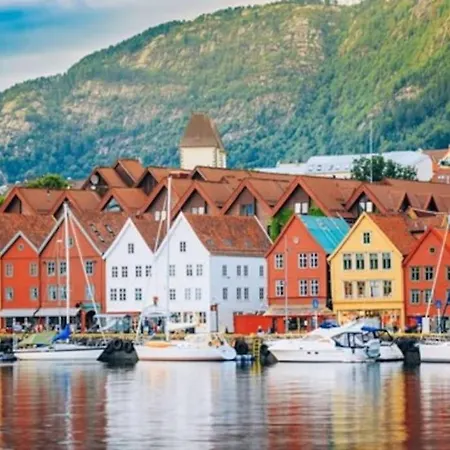 Moderne Med Fjordutsikt Og Spabad 25.min. Fra Sentrum Vakantiehuis *
