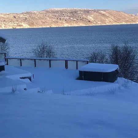 Moderne Med Fjordutsikt Og Spabad 25.min. Fra Sentrum 度假居